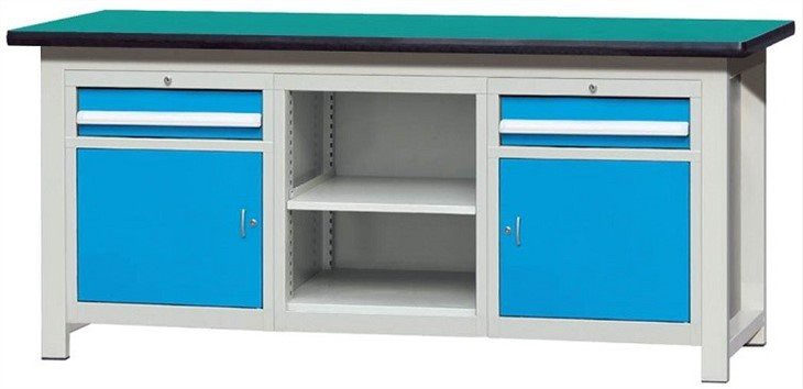 122.Large Industrial Workbench1